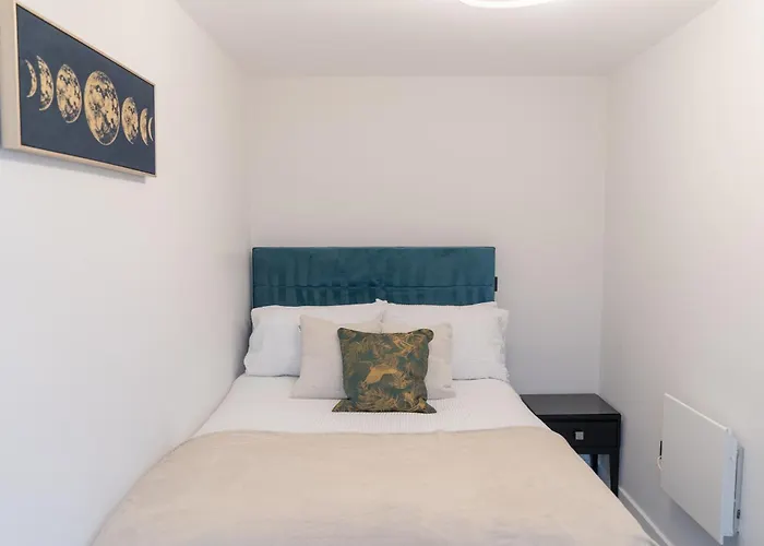 Apex Lofts Suite - Modern 2 Bed With Rooftop Terrace